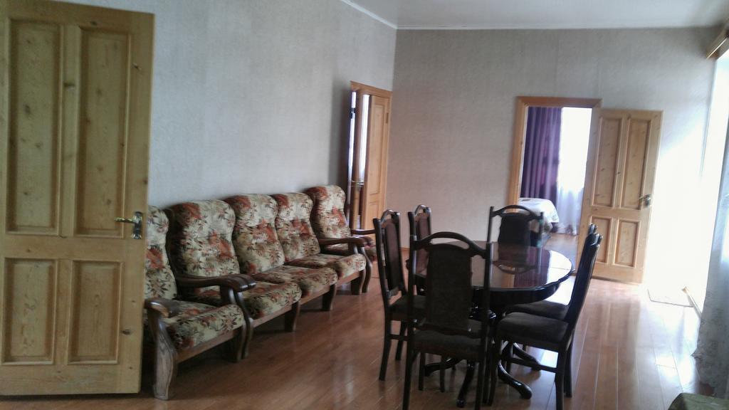 Tamila Guest House 卡兹贝吉 外观 照片